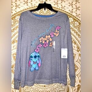 ✨HP✨ DISNEY NEW STITCH LONG-SLEEVED TOP “OHANA MEANS FAMILY”, SIZE LADIES SMALL
